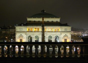 “Théâtre de la Ville”