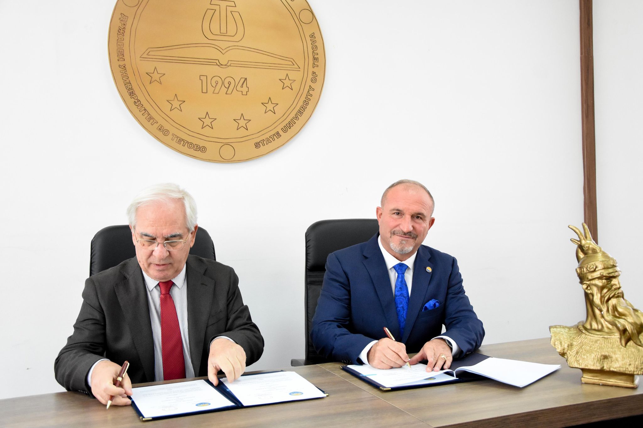 Universiteti i Tetovës dhe Akademia e Shkencave e Shqipërisë nënshkruan Memorandum bashkëpunimi