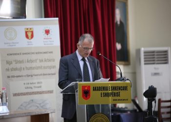 Dr. Nikollë Loka