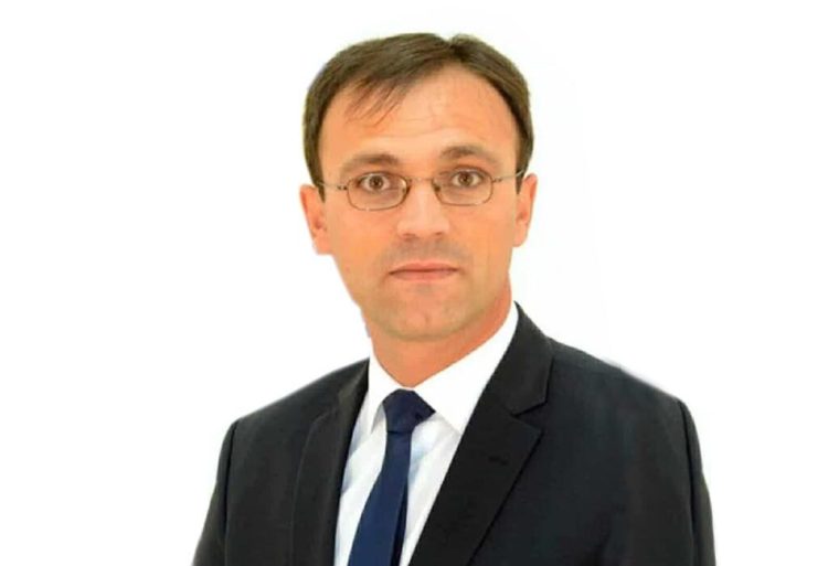 Prof. Dr. Fehari RAMADANI 