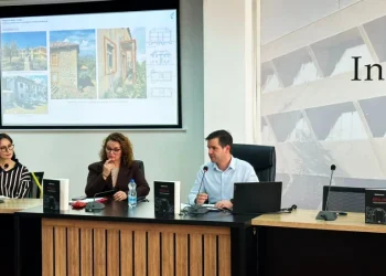 “Peizazhi kulturor i Krajës: definimi i arkitekturës si trashëgimi identitare kulturore”, ka qenë titulli i ligjëratës që ka mbajtur Korab Kraja të enjten në Institutin Albanologjik të Prishtinës.